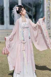 夏雅伊西斯夏雅(生命女神的恢复之路！)全章节阅读_生命女神的恢复之路！完整版在线阅读