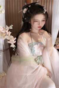 易清安易清安《天灾乱世：祖奶奶她不下山！》全文在线阅读_天灾乱世：祖奶奶她不下山！全集免费阅读