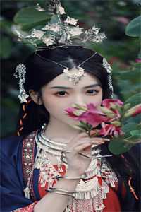 萧楚楚成乾(开局穿成炮灰，小团子她狂透剧情)_萧楚楚成乾完结版阅读