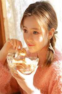 小乖乖腰酸背痛，强制爱总裁是疯批