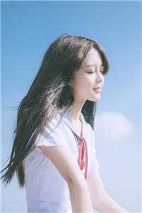 去殡仪馆接女儿下班