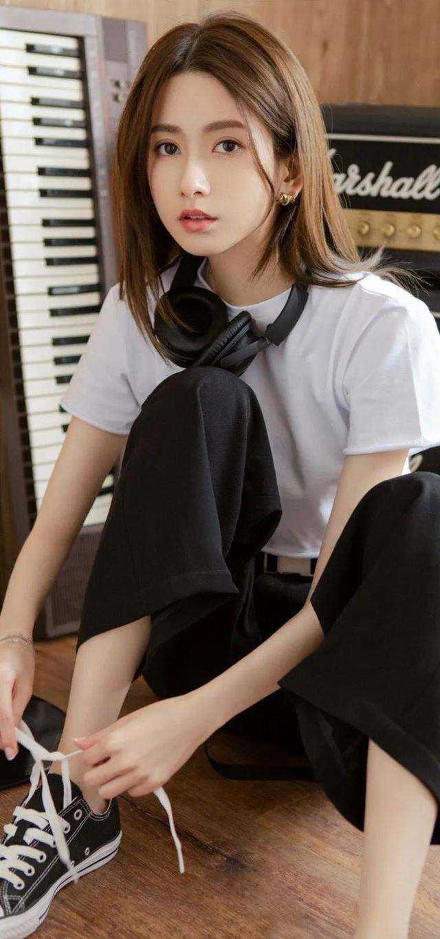 女儿被逼直播签认罪书