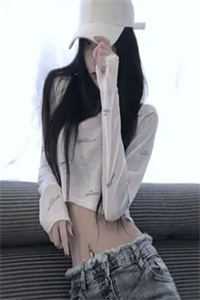 装千金的保姆女儿要刷我卡资助我