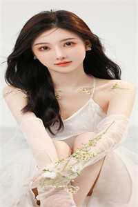 打脸称要整顿职场的总裁未婚夫女秘书