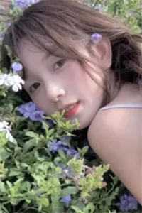 炮灰男配拳打女主，抱恶毒女配回家
