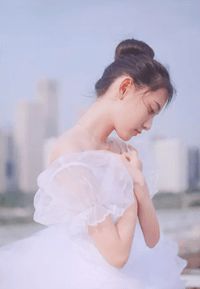 男友落水后我见死不救