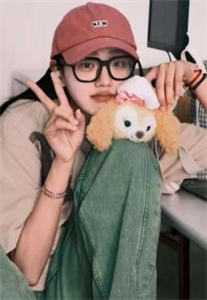 癌症晚期，我把所有财产给了老公私生女