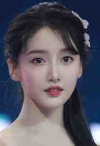 未婚妻怀了干哥哥的孩子后，我闪婚了