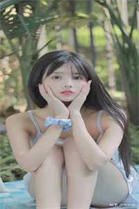 被拜金女陷害后,他双目神瞳
