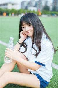 穿越九零后,她决心当宠文女主