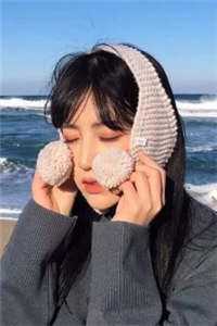 穿成十八线小糊咖后,玄学大佬算卦改命