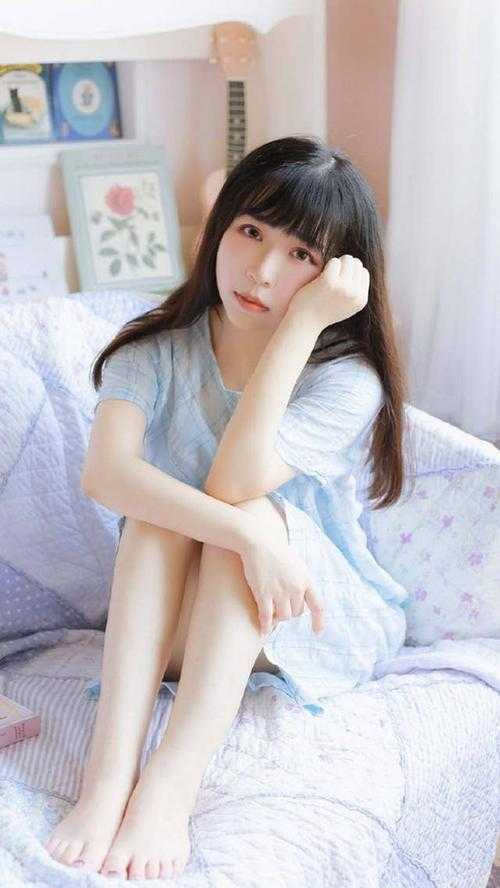 闪婚后,亿万大佬上了我家户口本