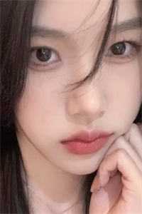 重生千年：开局收养未来女帝
