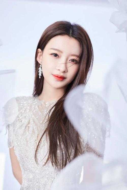 蛇缠入骨寸寸心