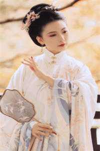 带崽归来：神医娘亲帅爆了