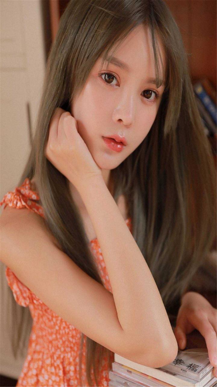 前妻她妩媚动人