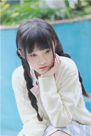 下乡小娇娇被糙汉吻晕了