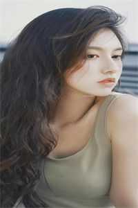 新婚后，病秧子相公他长命百岁了