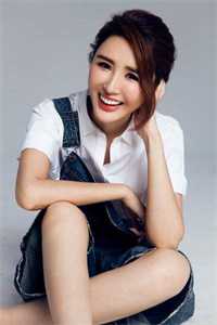 被男友背叛后，她闪婚了个真总裁