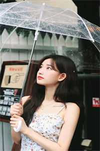 重生后，她被大反派看上了