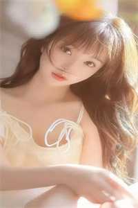 看，队长又在凶案现场逮夫人了