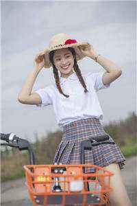 李微尘丁兰离婚后，高冷女明星后悔了_(李微尘丁兰)全章节免费在线阅读
