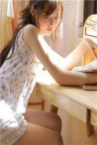 开局女帝为师，我出师便天下无敌