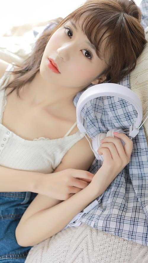 少爷，夫人是回来收拾行李的