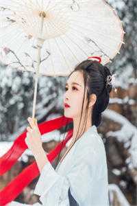 七零：抱紧兵哥哥细腰后，她成神医了
