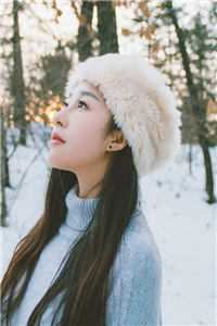 清冷美人逃跑后，疯批太子急红眼