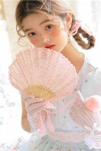 启用生子系统后，她多子多福