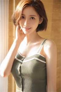 上班摸鱼被抓，反手拉女总裁下水