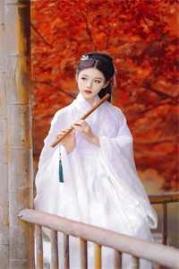 糙汉带娃回村后，日子红火顶呱呱