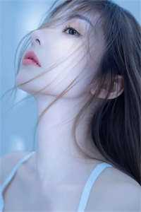 穿成侯府小丫鬟，流放路上夜夜笙