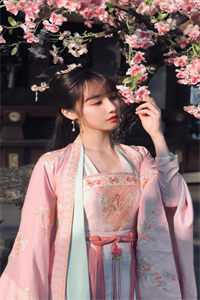 张文倩成腾