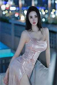 成为顶级女主播，打脸极品亲戚