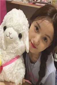 被拉去当替身？我靠绝世名曲转正了