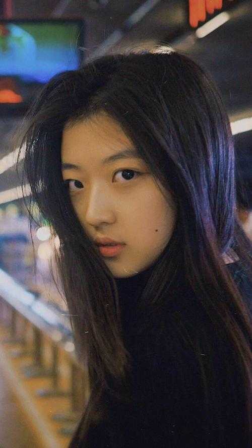 《韶华流光里，俯首皆是你》沈予初陈若男dy小说强推_陈若男沈予初的小说韶华流光里，俯首皆是你近期热门