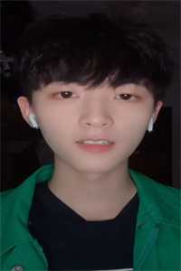 身份曝光后，豪门父母跪求原谅
