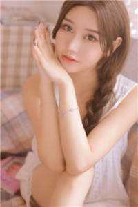 穿成暴君女儿，爹爹靠读心反败为胜